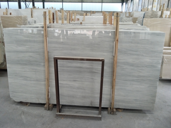 silke vit marmor vägg kakel badrum golv