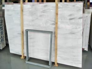 Oriental vit marmor med grå vener stora plåtar