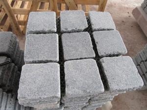 Mörkgrå Tumbled Flamed Granite G654 Paving Stone
