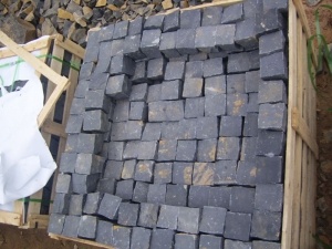 Naturliga Split Zhangpu Black Basalt Stepping Cobble Setts