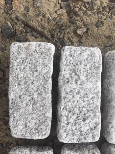 Kina Grå Granit Cube G623 Tumbled Cobble Stone
