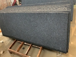 angola diamant svart granit