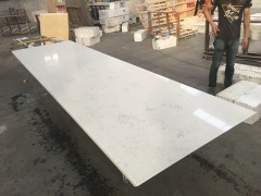Cararra White Quartz Stone Kitchen Countertop