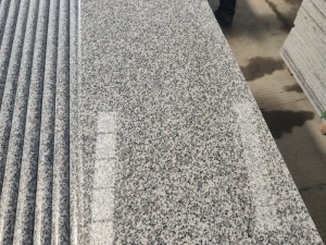 g623 granitpolerade steg grå granittrappa